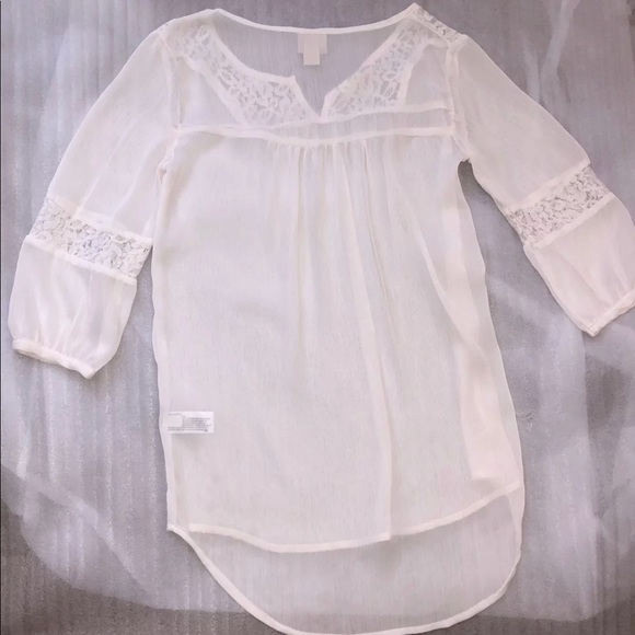 Flowy White Top - Picture 2 of 3